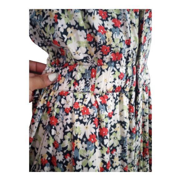 Free People Ruffle Your Feather Jumpsuit M – Floral, V-Neck, Festival/Boho - Picture 7 of 8